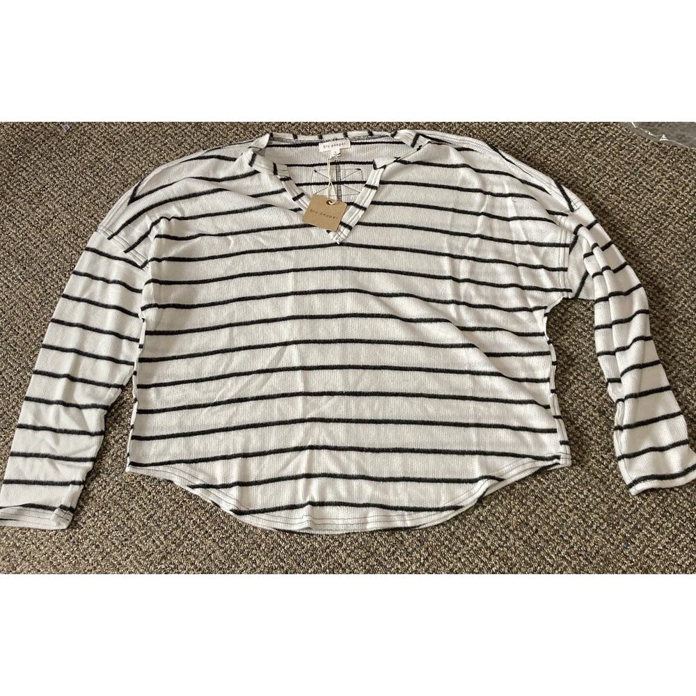 Blue Pepper Womens V-Neck Sweater, Long-Sleeves, White Striped, large, NWT